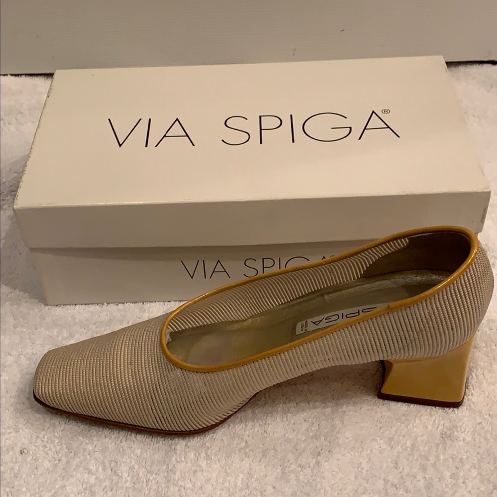 Via Spiga Vintage heel